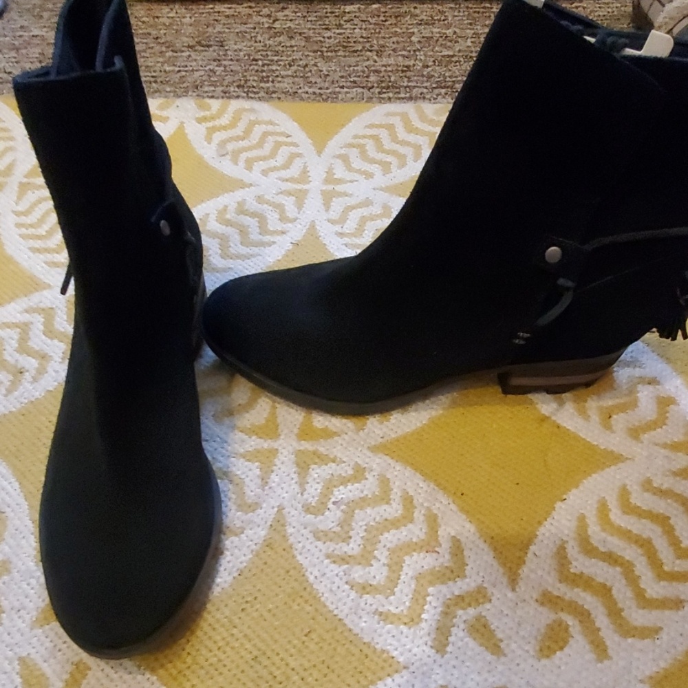 Sorel boots Farah NEW